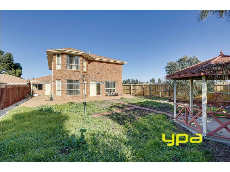 10 Vela Place, Roxburgh Park VIC 3064