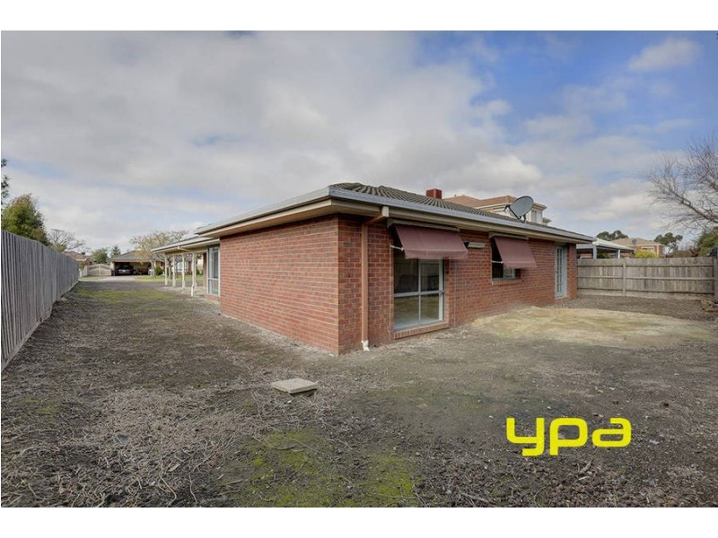 21 Centaurus Avenue, Roxburgh Park VIC 3064