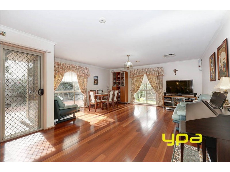 26 Orion Way, Roxburgh Park VIC 3064