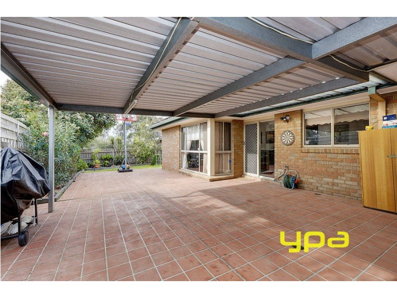 26 Orion Way, Roxburgh Park VIC 3064