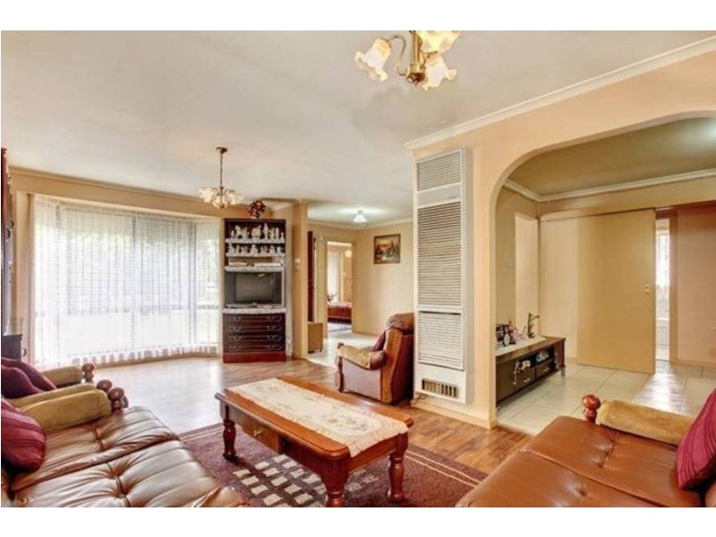 3 Buxton Court, Meadow Heights VIC 3048