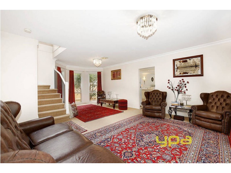 12 Gates Court, Roxburgh Park VIC 3064