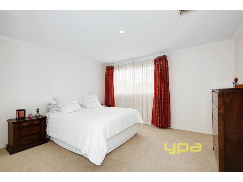 12 Gates Court, Roxburgh Park VIC 3064