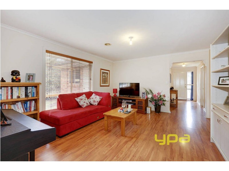 4 Sporing Court, Roxburgh Park VIC 3064