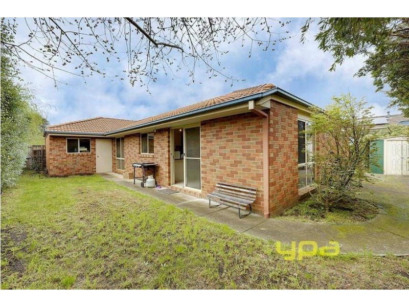 4 Sporing Court, Roxburgh Park VIC 3064