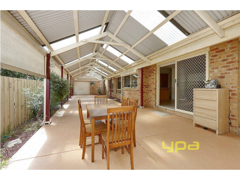 17 Hemsworth Court, Roxburgh Park VIC 3064