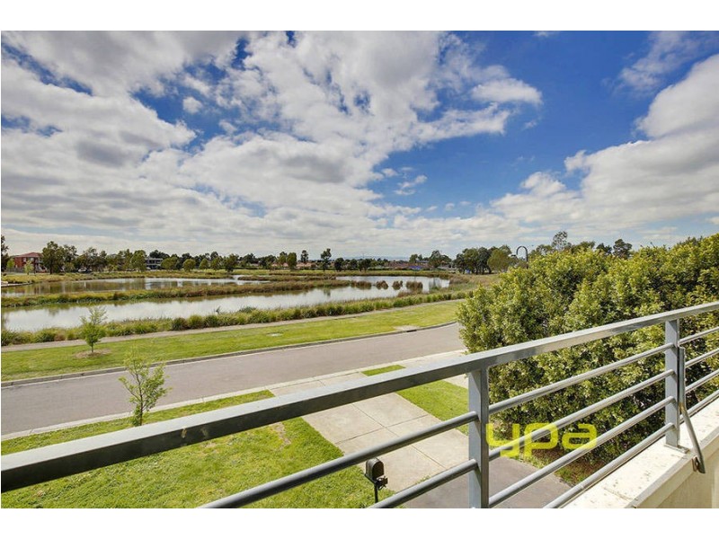 12 Wintersun Court, Roxburgh Park VIC 3064