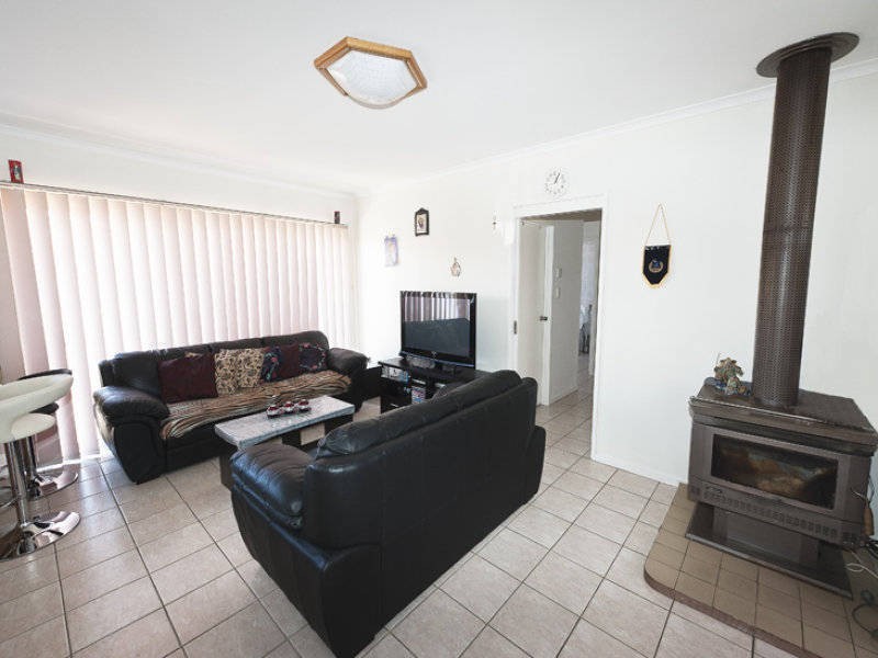 10 Milford Court, Meadow Heights VIC 3048