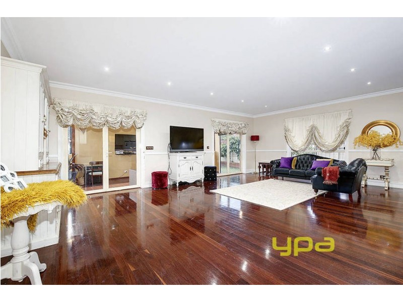 56 Rhine Drive, Roxburgh Park VIC 3064