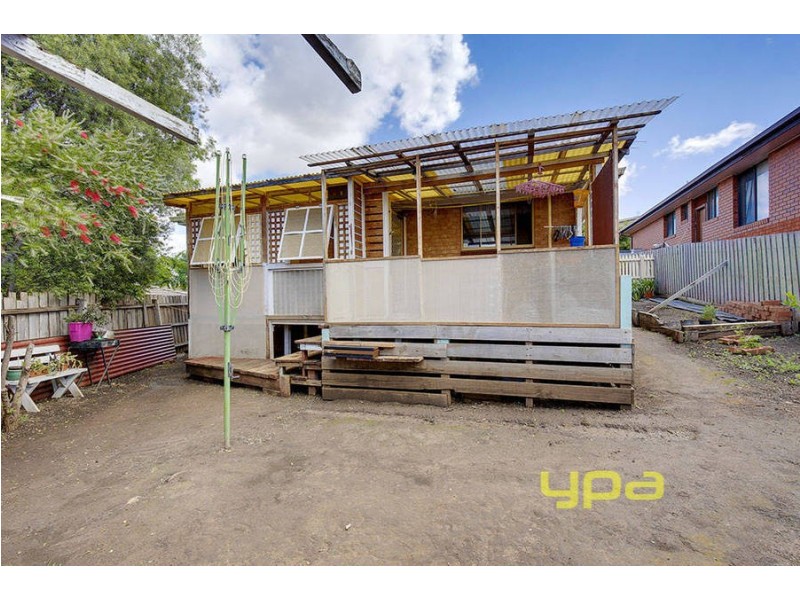 1/4 Rocklands Rise, Meadow Heights VIC 3048