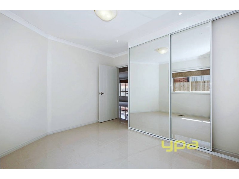 27 Stewart Grove, Campbellfield VIC 3061