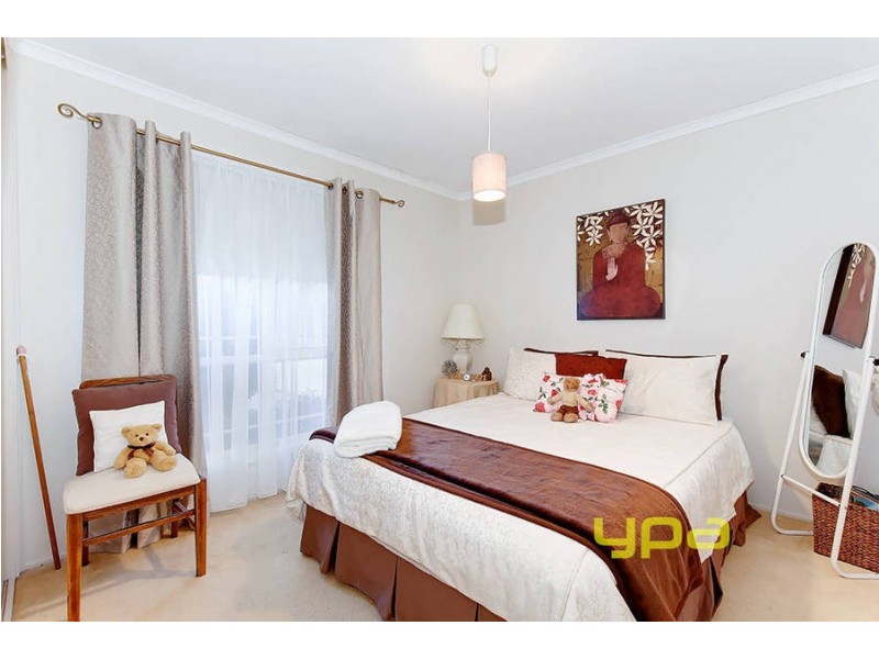 7 Limerick Court, Roxburgh Park VIC 3064