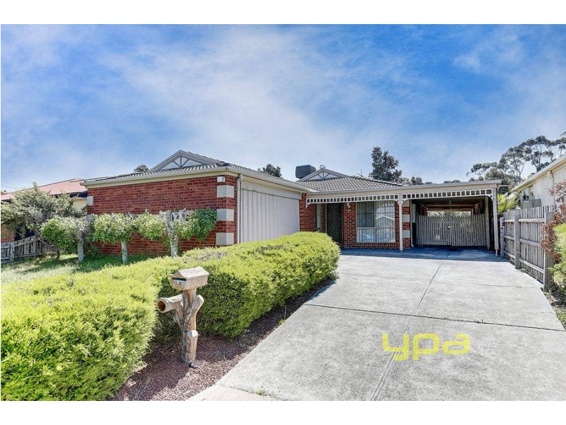 37 Sheridan Way, Roxburgh Park VIC 3064
