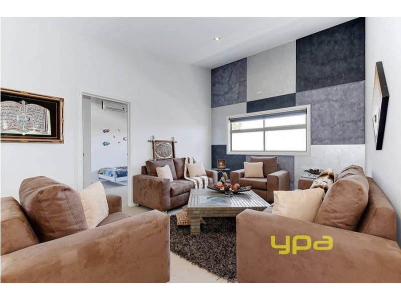 5  Rocklands Rise, Meadow Heights VIC 3048