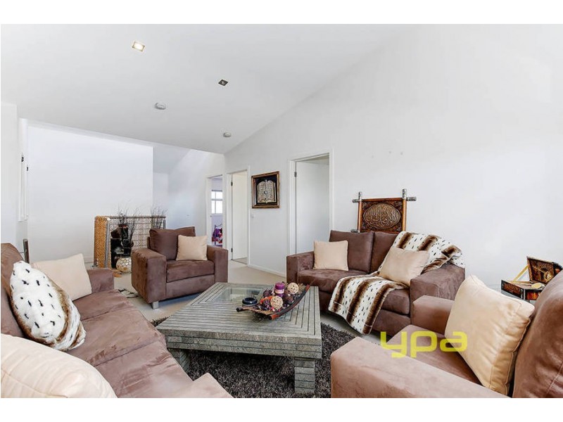 5  Rocklands Rise, Meadow Heights VIC 3048