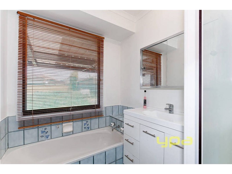 24A Milford Court, Meadow Heights VIC 3048