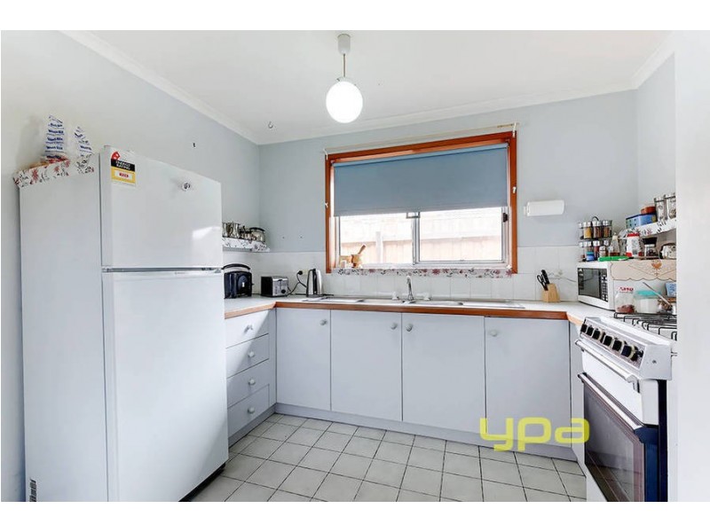 1/24 Amarina Close, Meadow Heights VIC 3048