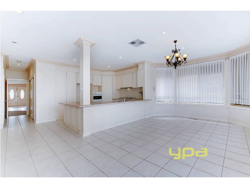 19 Cashmore Place, Roxburgh Park VIC 3064