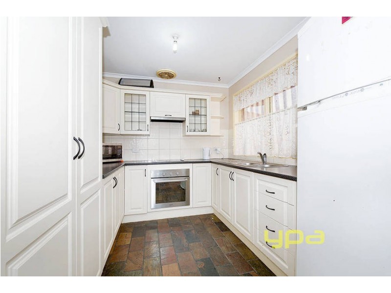 1/119 Rokewood Crescent, Meadow Heights VIC 3048