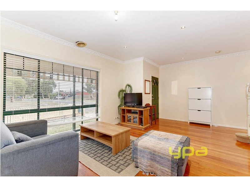 1 Franklin Avenue, Roxburgh Park VIC 3064