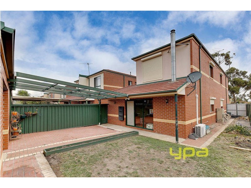 1 Franklin Avenue, Roxburgh Park VIC 3064