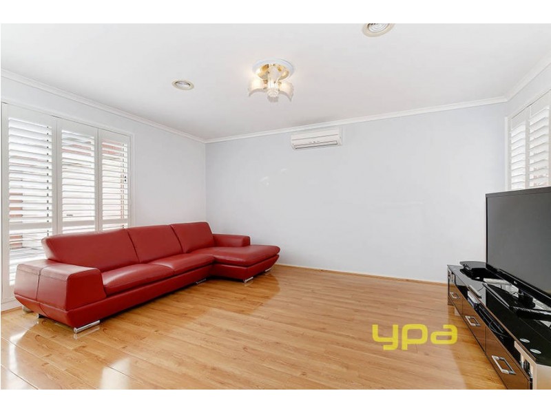 18 Morgan Court, Roxburgh Park VIC 3064