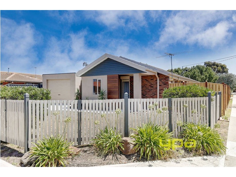 1 Ardeer Court, Meadow Heights VIC 3048