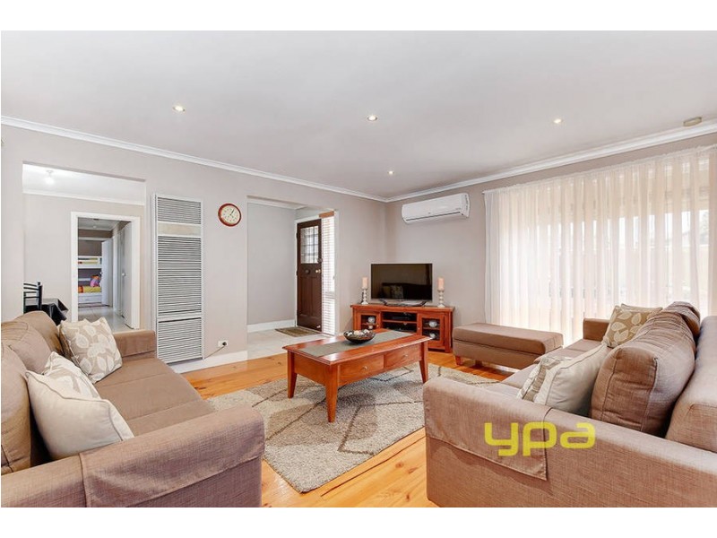 1 Ardeer Court, Meadow Heights VIC 3048