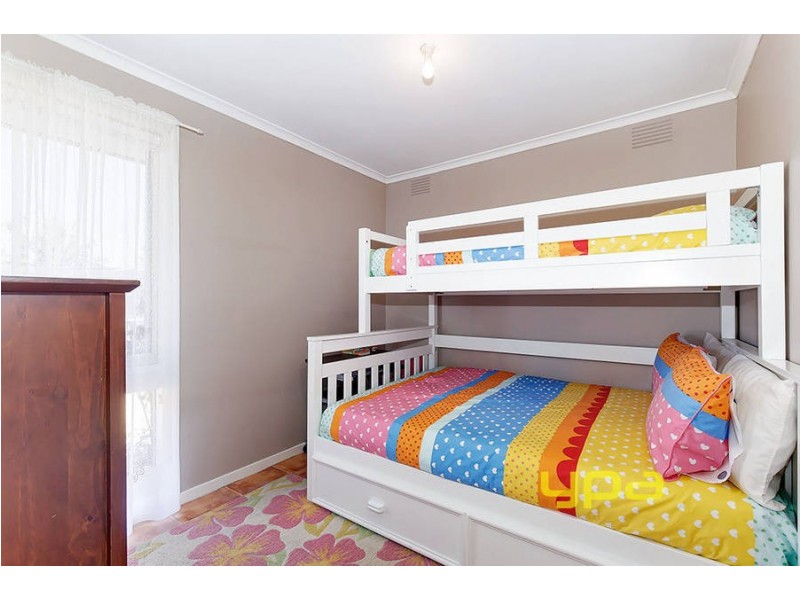 1 Ardeer Court, Meadow Heights VIC 3048