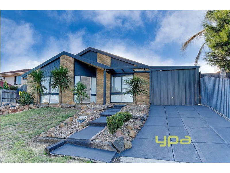 15 Linden Close, Meadow Heights VIC 3048
