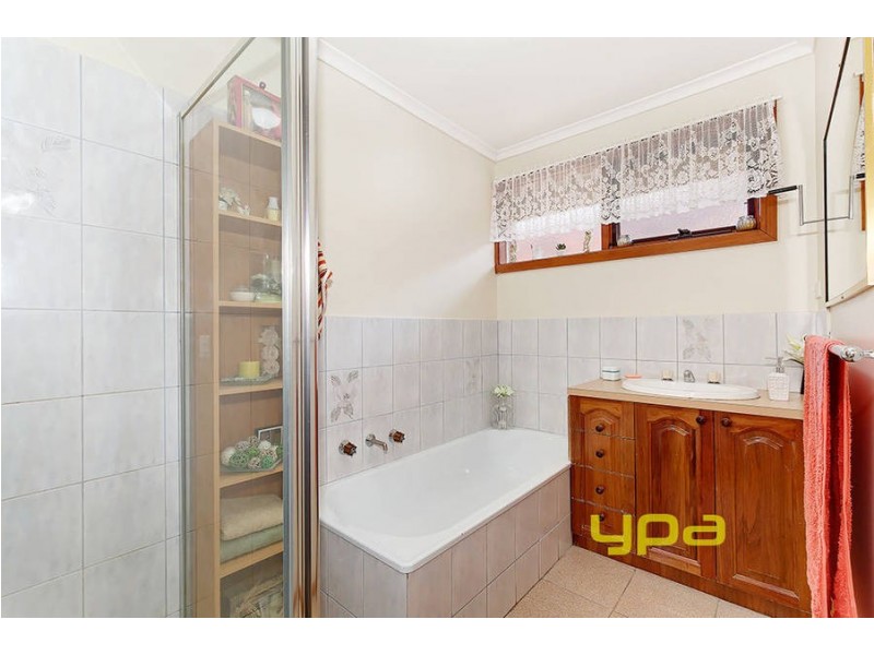 6 Expo Court, Meadow Heights VIC 3048