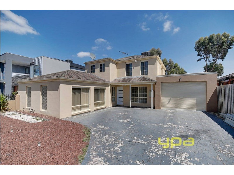 11 Golden Ash Court, Meadow Heights VIC 3048