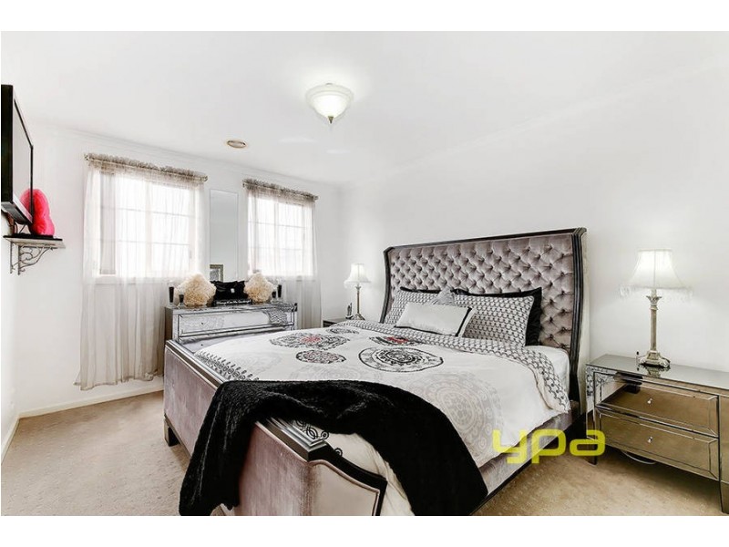 11 Golden Ash Court, Meadow Heights VIC 3048