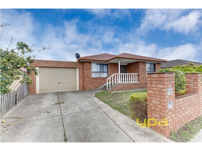70 Ashleigh Crescent, Meadow Heights VIC 3048