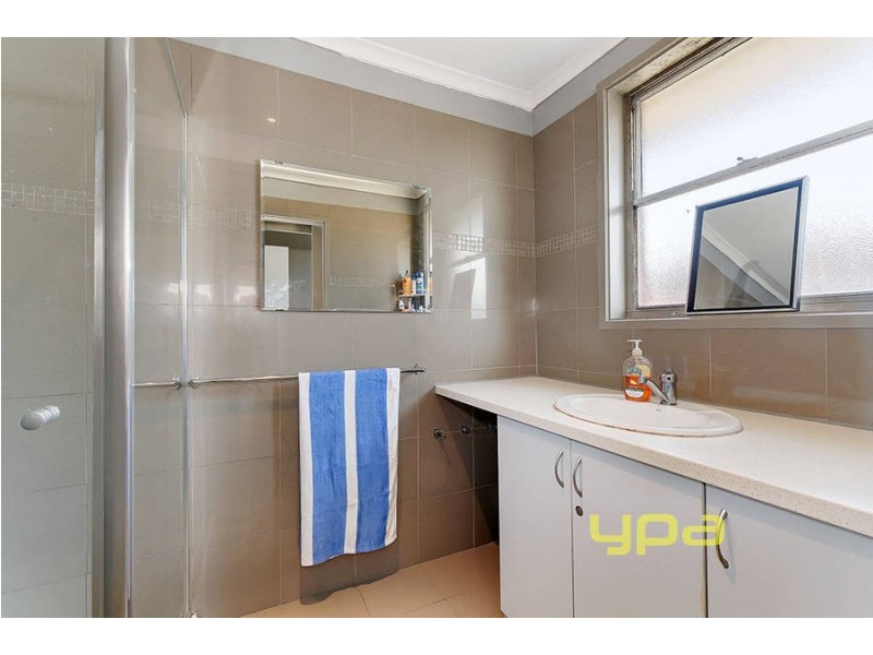 42 Ventnor Crescent, Coolaroo VIC 3048