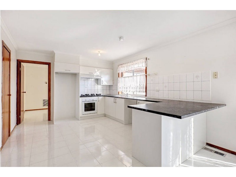 20 Cassinia Crescent, Meadow Heights VIC 3048