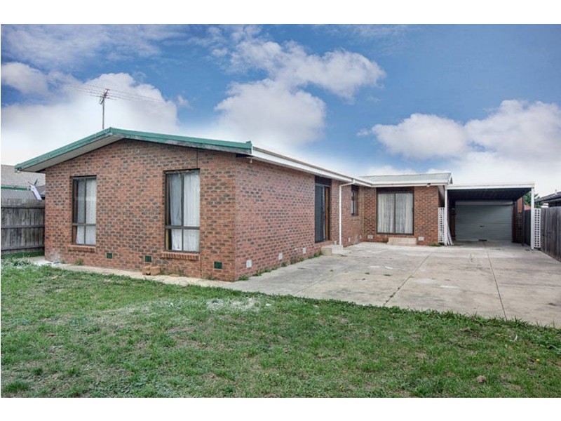 20 Cassinia Crescent, Meadow Heights VIC 3048