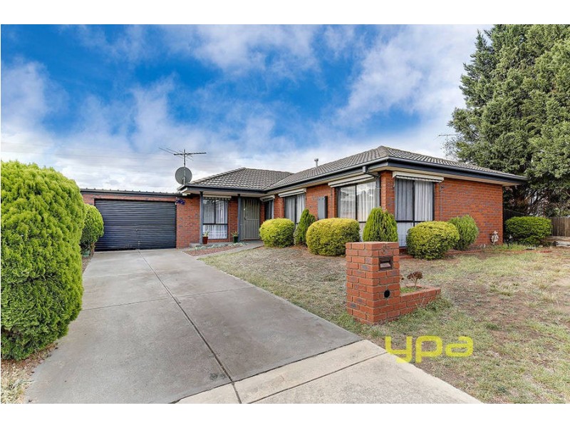 37 Hibiscus Close, Meadow Heights VIC 3048
