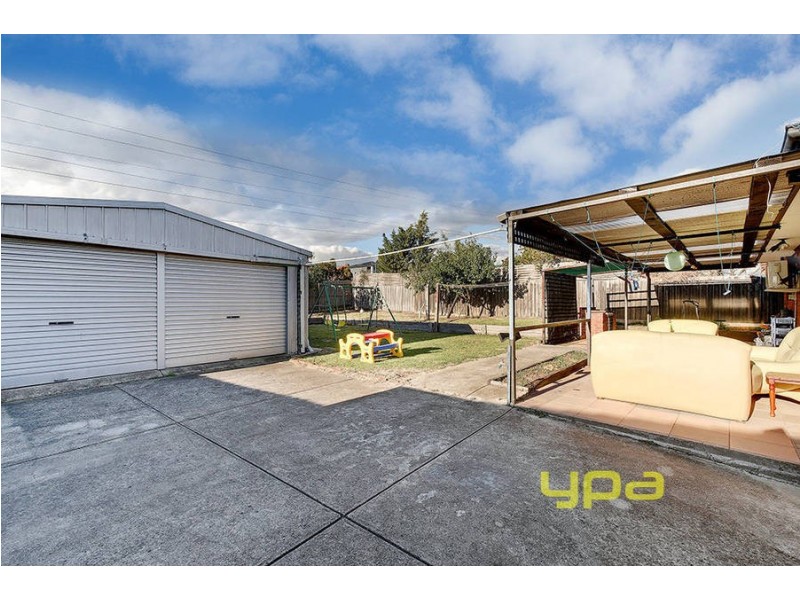 37 Hibiscus Close, Meadow Heights VIC 3048