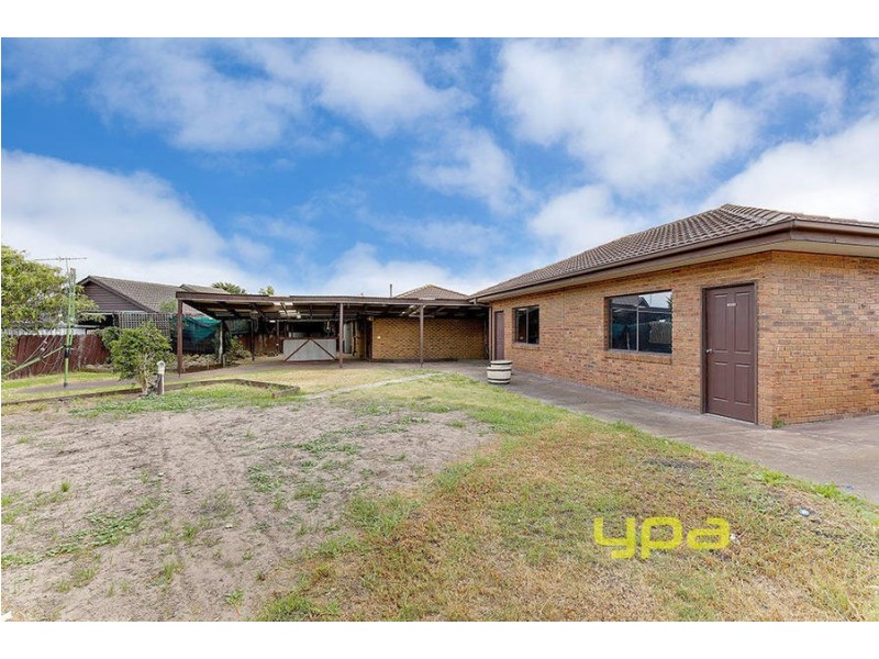 19 Sheoak Court, Meadow Heights VIC 3048