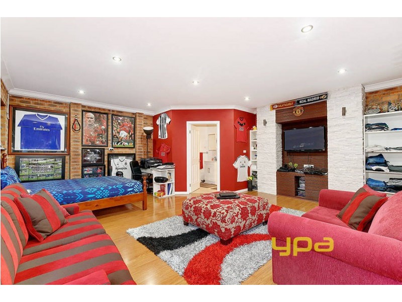 12 Severn Court, Roxburgh Park VIC 3064