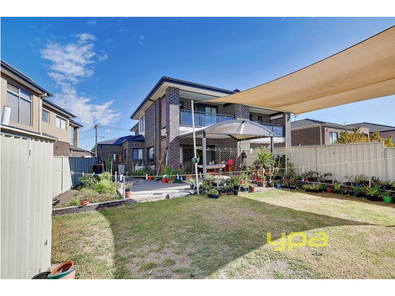 2/15 Bambury Court, Campbellfield VIC 3061