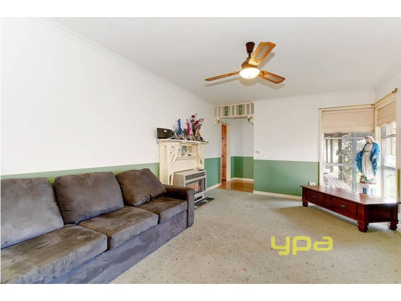 1 Allendale Court, Meadow Heights VIC 3048