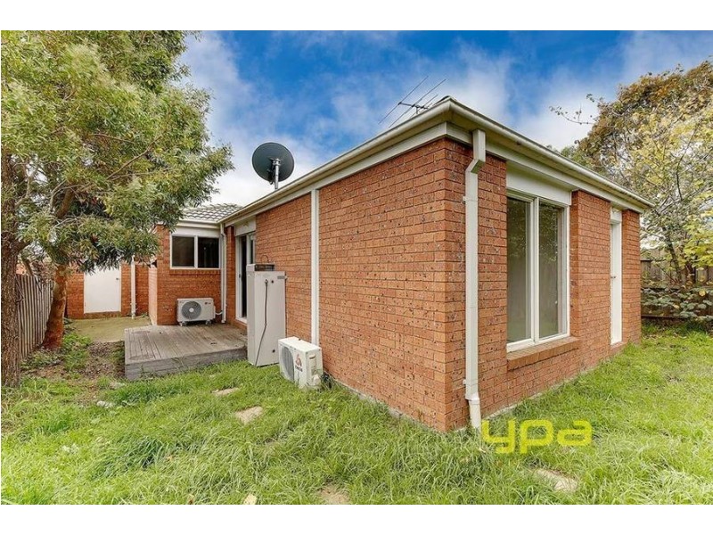 3/8 Mladen Court, Coolaroo VIC 3048