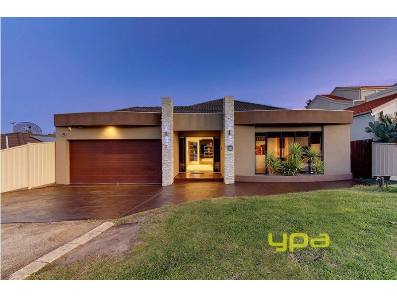 7 Kanooka Grove, Meadow Heights VIC 3048