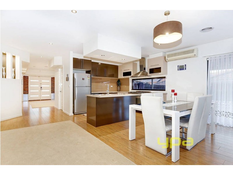 7 Kanooka Grove, Meadow Heights VIC 3048