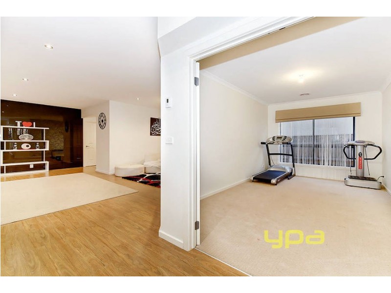 7 Kanooka Grove, Meadow Heights VIC 3048