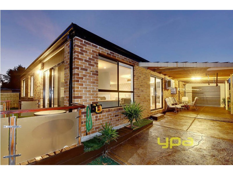 7 Kanooka Grove, Meadow Heights VIC 3048