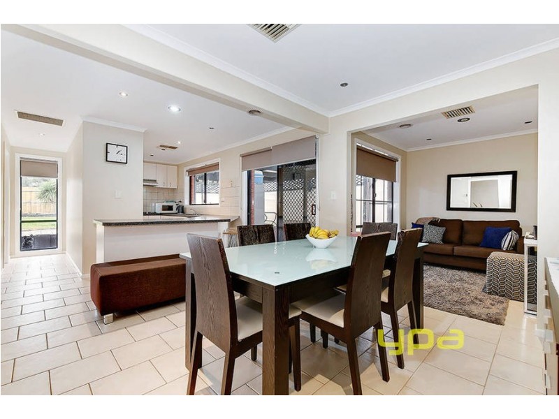 8 Cherry Court, Meadow Heights VIC 3048