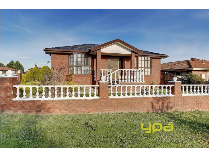 1 Tamboon Court, Meadow Heights VIC 3048